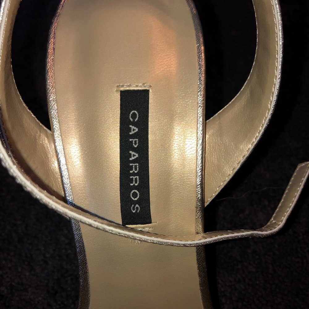 SPARKLY HIGH HEELS